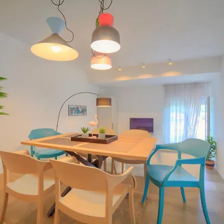 Gasthuis Rojnica Jelsa (Hvar)